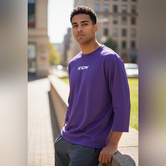 CCM Men's  YOUTH Purple Long Sleeve Shirt SIZE S/M P/M - Picture 3 of 9